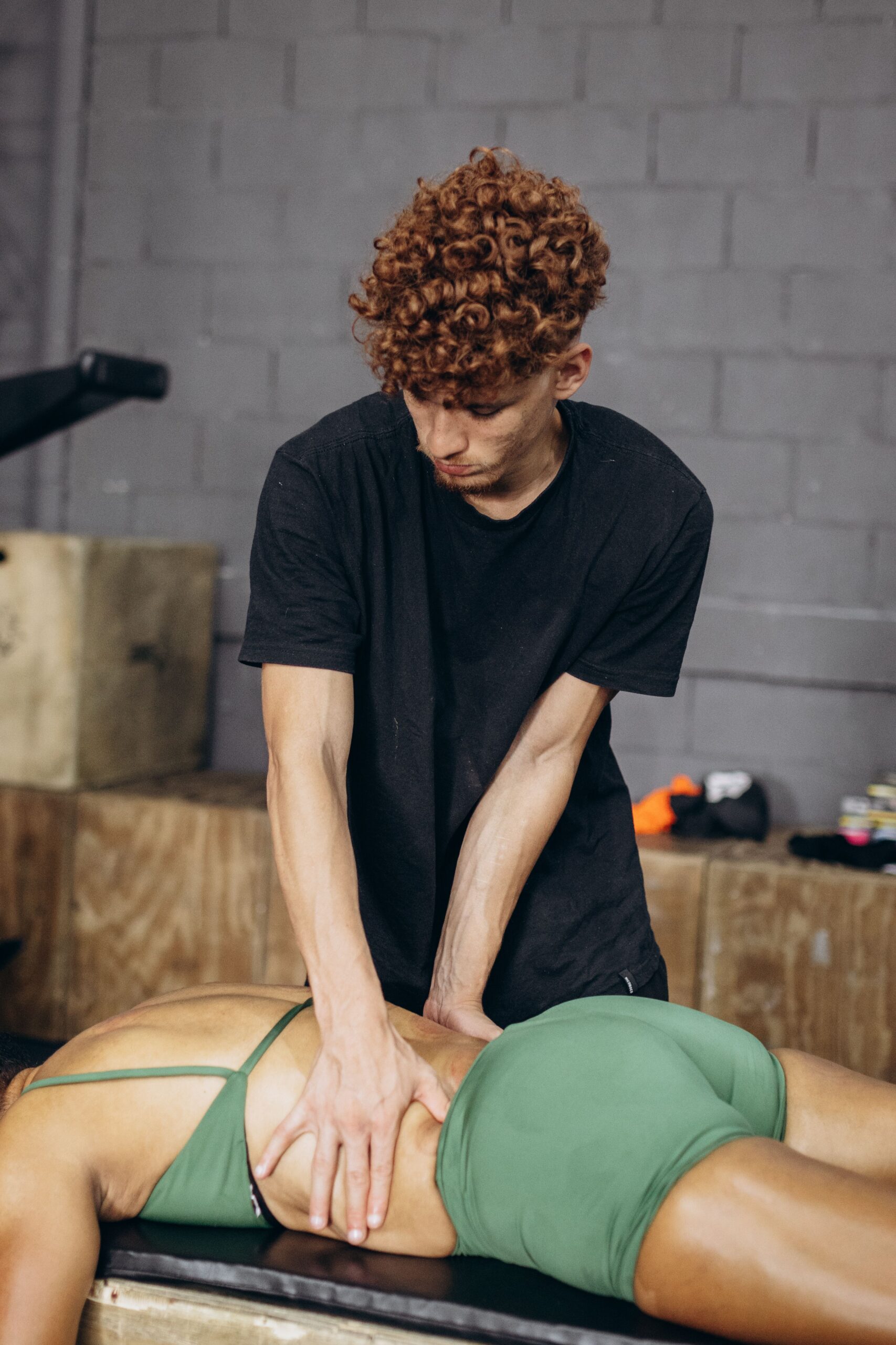 About Therapist performs massage therapy for myofascial release and rehabilitation