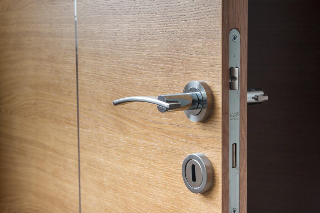 Services door, open, wooden, the, hd wallpaper, next, doorway, chrome, opening, nobody, privacy, locking, entrance, handle, macro, 4k wallpaper, protection, front, cool backgrounds, room, mac wallpaper, safety, beautiful wallpaper, design, architecture, to, wallpaper 4k, keyhole, interior, free wallpaper, wallpaper hd, access, background, domestic, hotel, residential, office, detail, free background, concepts, structure, metal, desktop backgrounds, brown background, laptop wallpaper, 4k wallpaper 1920x1080, brown office, brown room, full hd wallpaper, windows wallpaper, brown design, brown door, brown safety, brown metal, brown interior, brown hotel